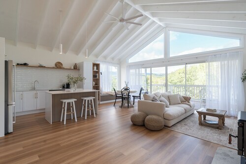 Romantic Guest House with Mountain Views