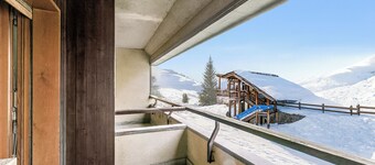 Prestige Eleven In The Center Of Town, Sestriere, Italy