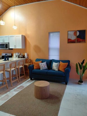 Living area - Cozy waterfront cottage in private community (Marsh Harbour)