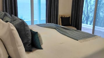 Bügeleisen/Bügelbrett, WLAN, Bettwäsche