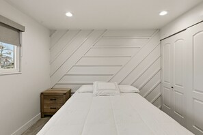 4 Schlafzimmer, Bügeleisen/Bügelbrett, Reisekinderbett, WLAN