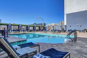 Indoor pool, outdoor pool - The Lapis Suite at The Platinum Hotel (Las Vegas)