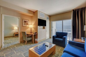 Suite | Living area - The Lapis Suite at The Platinum Hotel (Las Vegas)