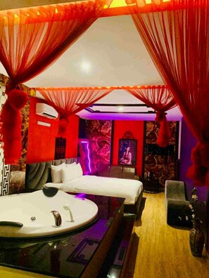 ملاءات للفراش لا تسبب الحساسية ومكتب