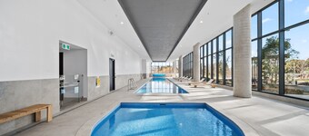 Apartment With Gym and Indoor Pool Access