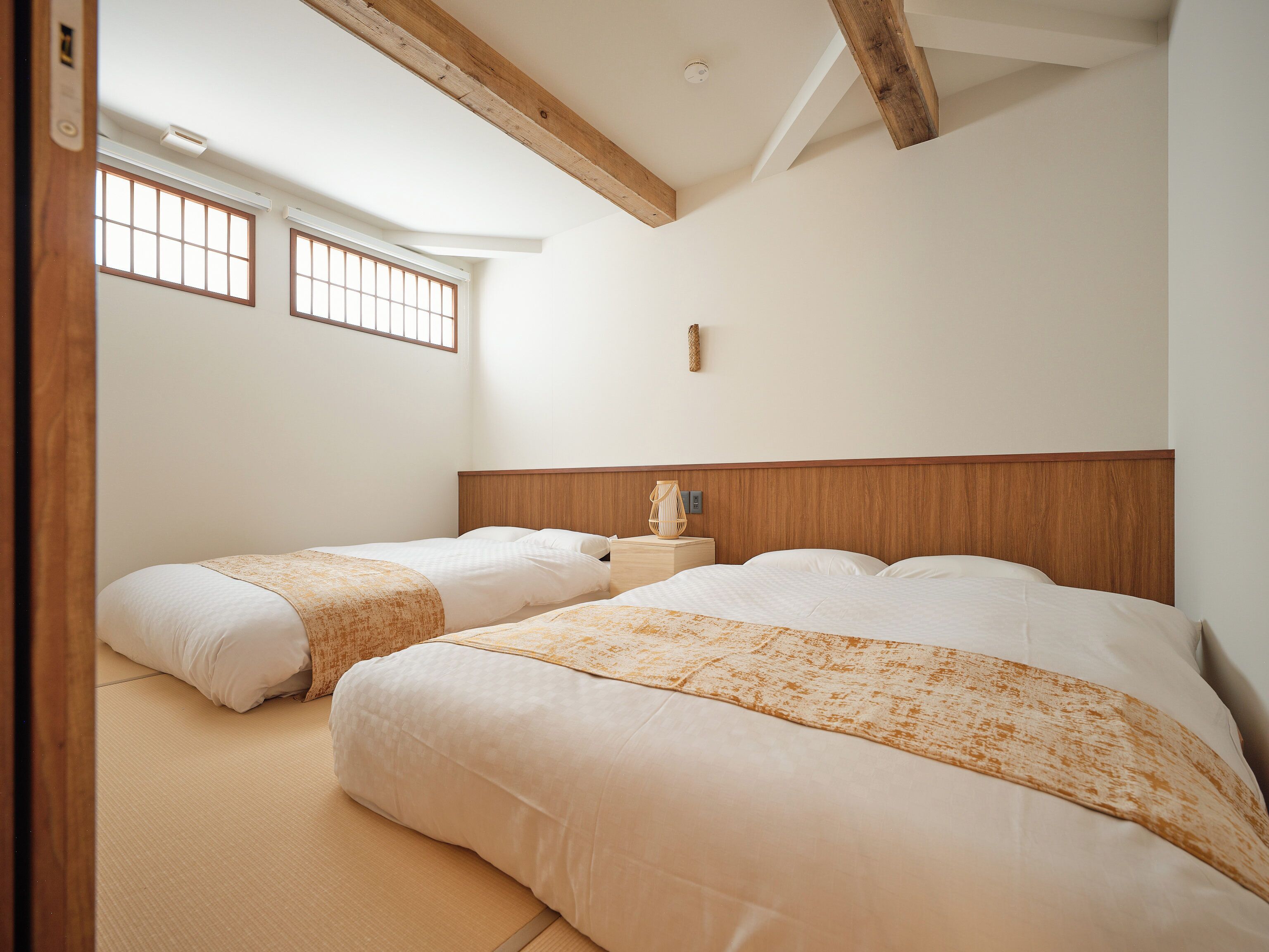 Iron/ironing board, free WiFi