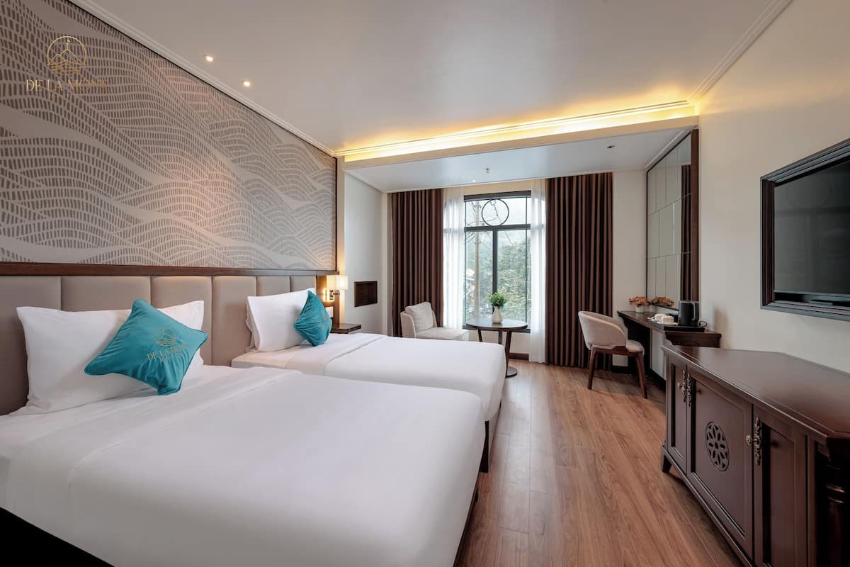 Deluxe Double Room | Premium bedding, down duvets, Tempur-Pedic beds, in-room safe