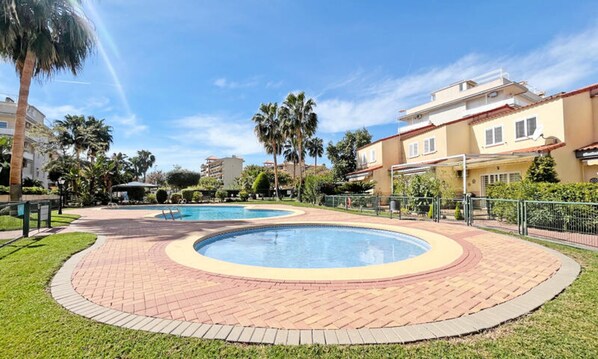Pool - Planta Baja Jose Segrelles 3 (Canet de Berenguer)