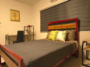 6 chambres, fer et planche à repasser, Wi-Fi, draps fournis