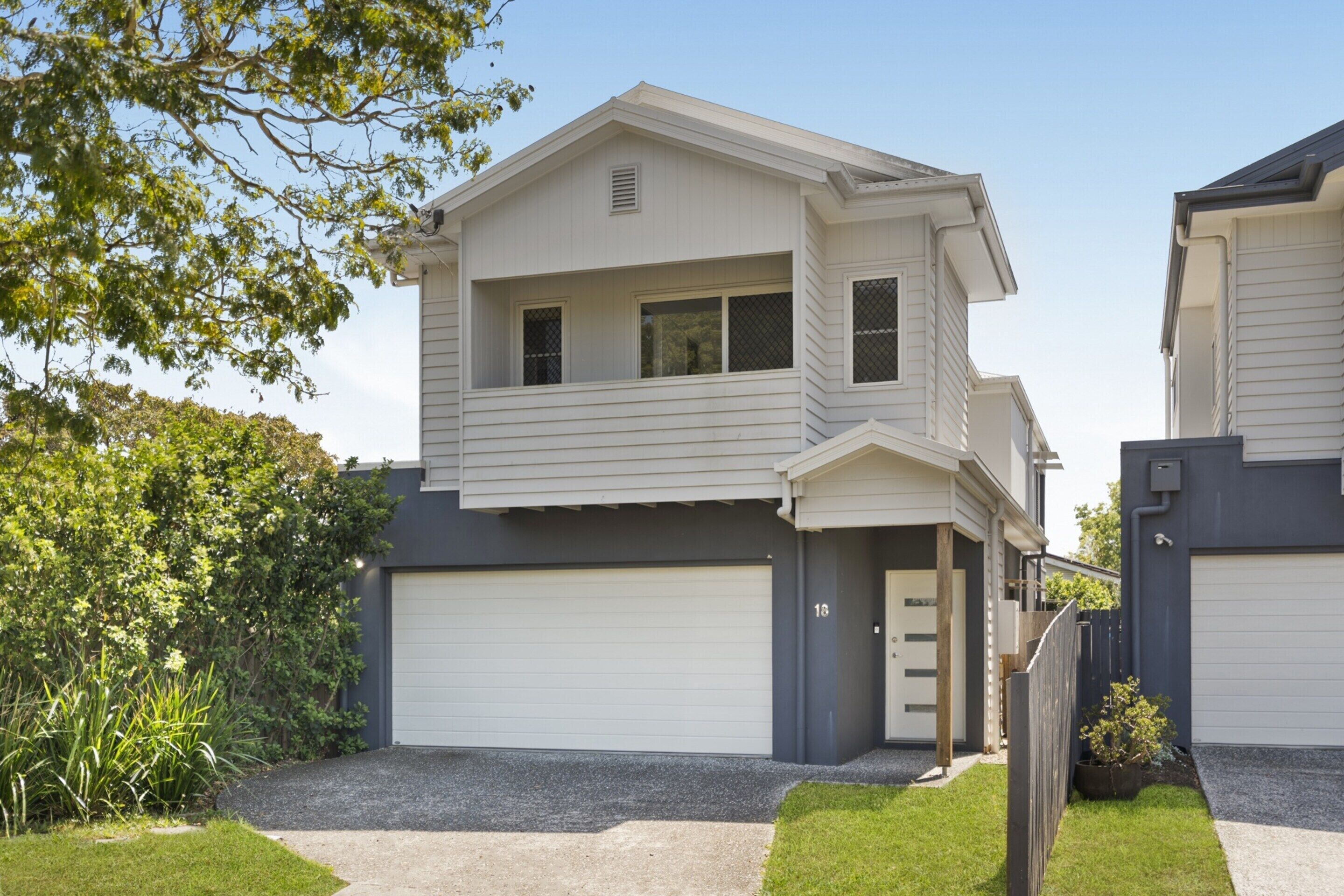 Apartment | Reception