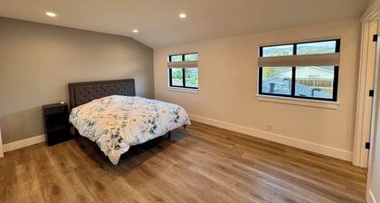 Spacious 3-bedroom house in awesome Cupertino with AC