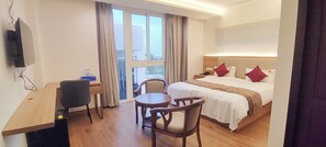 Kahden hengen superior-huone, parveke, kaupunkinäköala | Huoneen varustelu