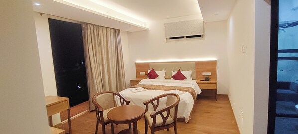 房內夾萬、免費 Wi-Fi