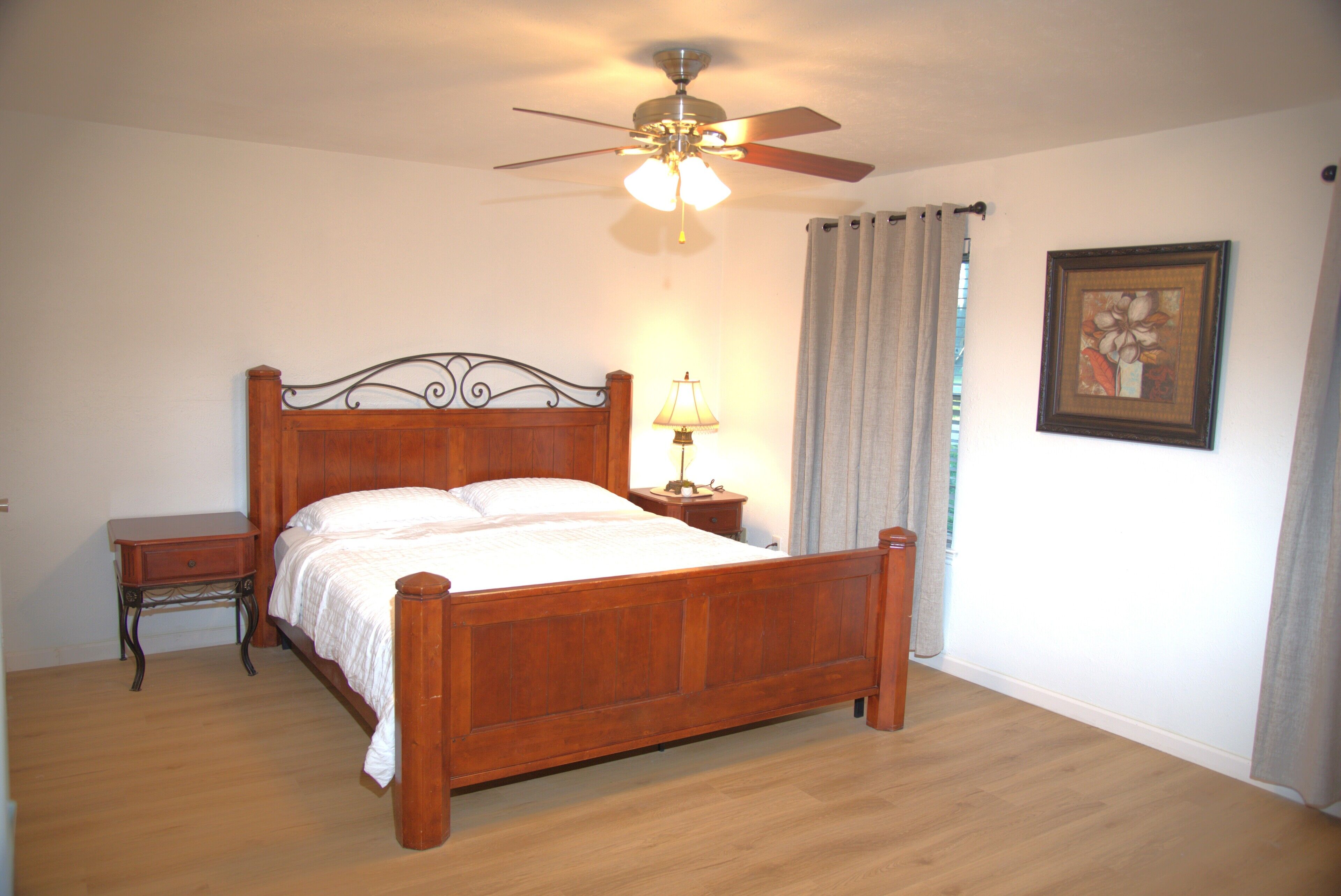 7 bedrooms, desk, iron/ironing board, free WiFi