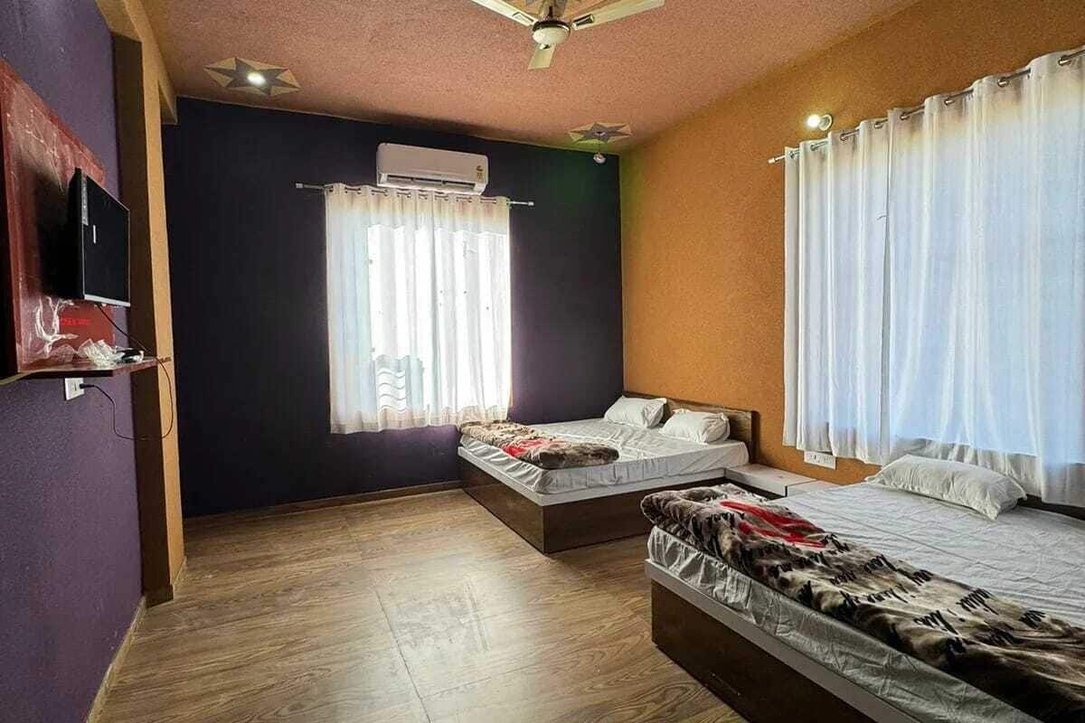 Family Room | Rollaway beds (surcharge), bed sheets