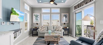 NEW Waterfront Cottage Retreat in St. James City — Brand New 1BR/1BA with Private Dock & Boat Lift