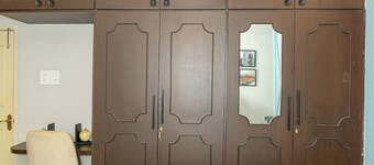Enjoyable 2-bedroom apartment with AC in vibrant Kolkata
