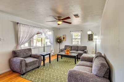 Near Hunting Grounds: Aspermont Home w/ Yard