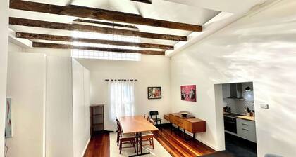 MetaWiseBnB Spacious Apartment – 6km to CBD