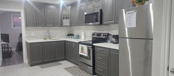 Elegant 2 Bedroom Guest Suit