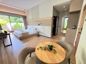 Deluxe-Chalet, 1 King-Bett, Terrasse, Gartenblick