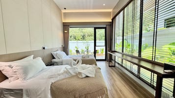 Deluxe Chalet, Patio, Garden View