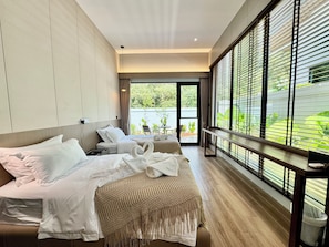 Chalet Deluxe, patio, vue jardin