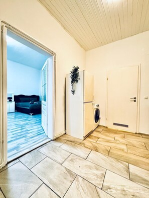 基本開放式客房 | 熨斗/熨衫板