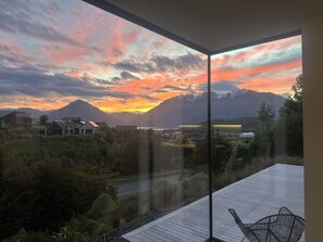 Interior - Spectacular on Jacks (Jacks Point)