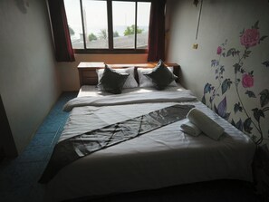 9 bedrooms, internet - StayStable Guest House (Tambon Ko Lanta Yai)