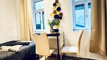 Basic-Studio | Ausblick vom Zimmer