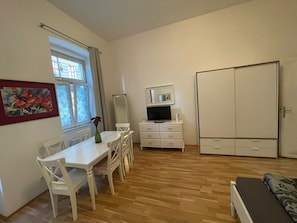 شقة إستديو بتجهيزات أساسية | إطلالة الغرفة