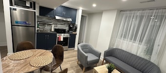 Cozy 2 bedroom Basement Suite
