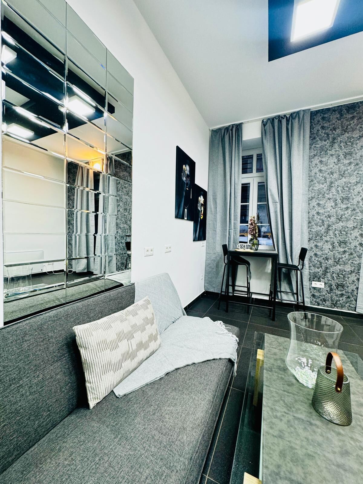 Estudi bàsic | Vista des de l'habitació