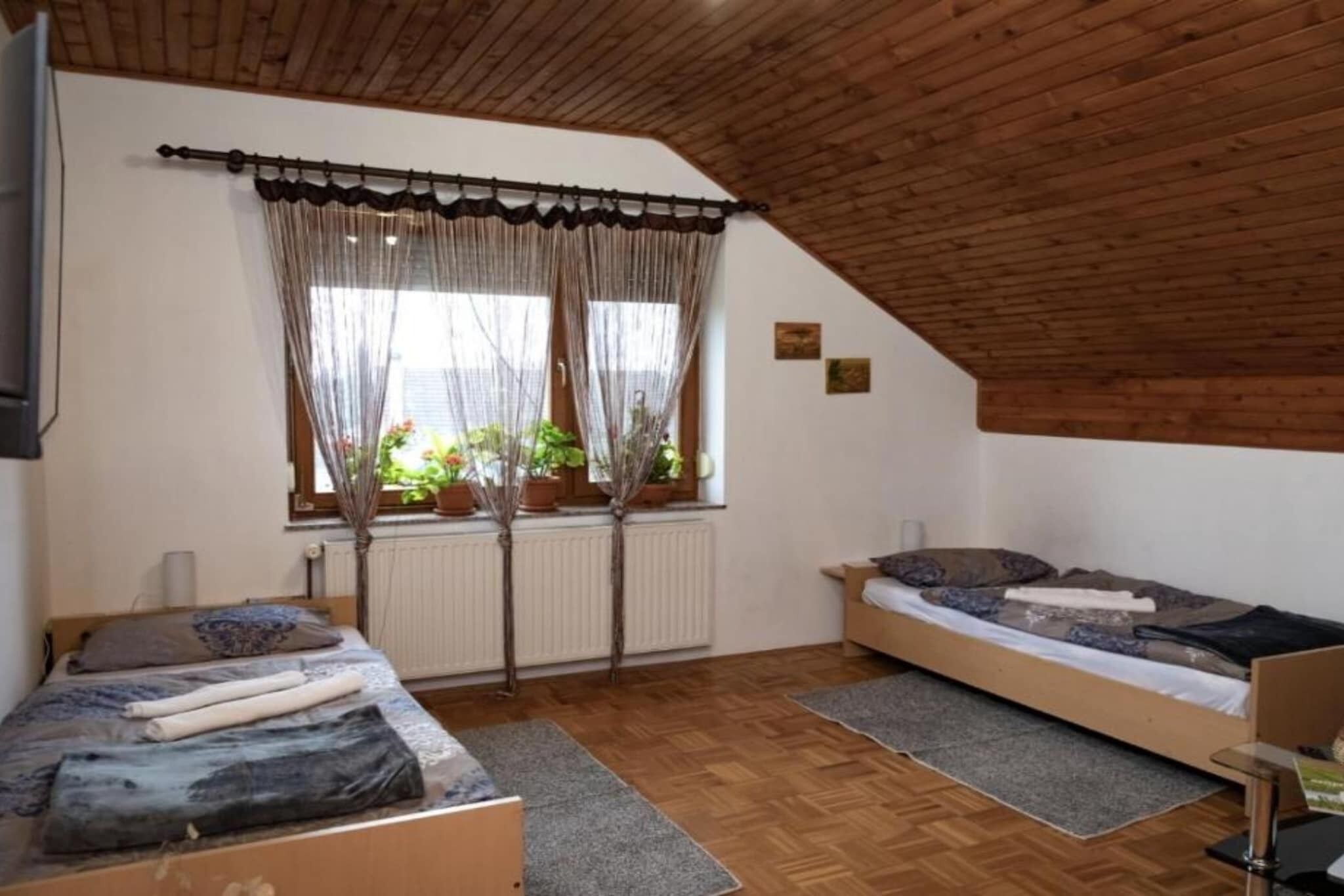 Bügeleisen/Bügelbrett, kostenloses WLAN
