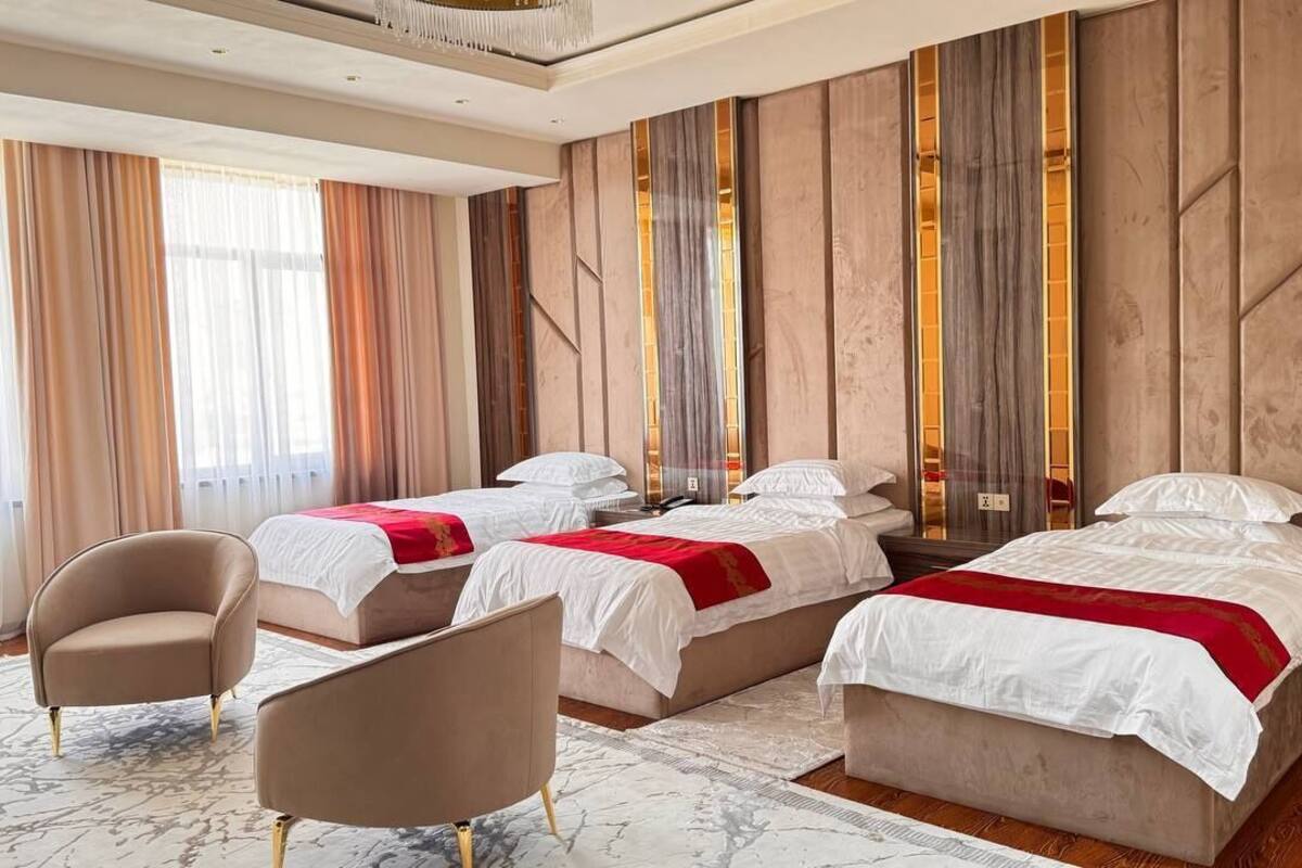 Deluxe Triple Room | Premium bedding, minibar, in-room safe, desk