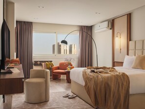 Apartamento superluxo, 3 quartos, sacada, vista para a cidade | Wi-Fi de cortesia