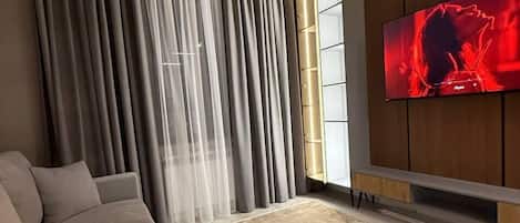 Comfort Apartment, City View