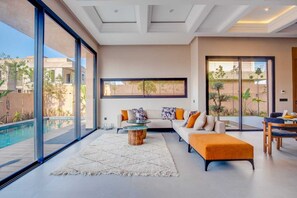Smart TV - Villa joud (Marrakech)