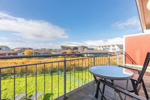 Outdoor dining - Vacation home "Krabbenfischer" in Dagebüll for up to 5 people (Dagebüll)