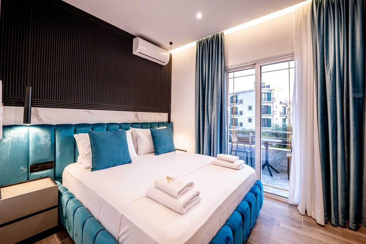 Double room with balcony | Desk, free WiFi