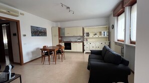 Living area - Pythagoras Apartment (Verona)