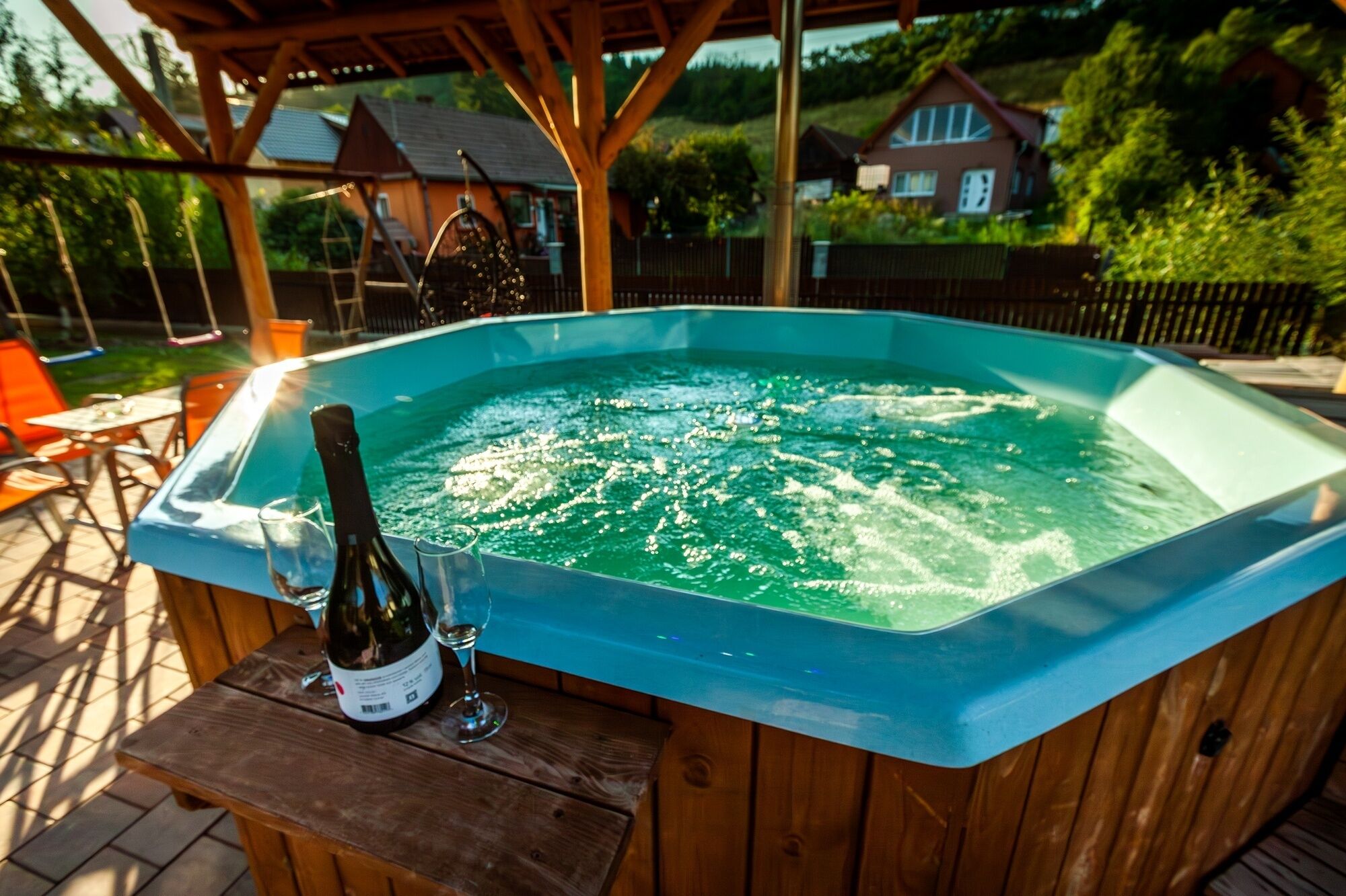 Bain à remous extérieur