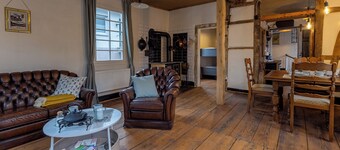 Anno 1832 - Holiday home - Vacation in a listed building with lots of comfort