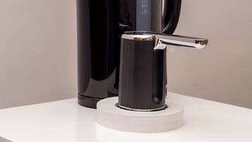 Deluxe Room, City View