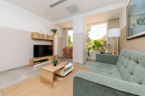 Brassbell Zamalek Jeddah Tower