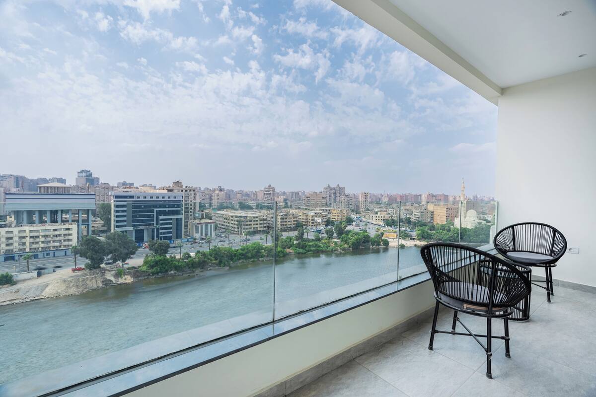 Appartement, 3 chambres, balcon, vue fleuve | Vue depuis le balcon
