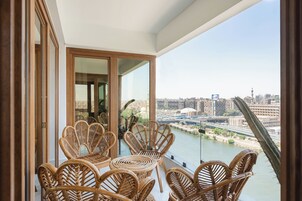 Apartamento estándar, 2 habitaciones, balcón, vistas al río | Vistas desde la habitación