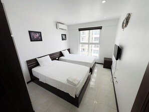 Apartment, 3 Bedrooms, Balcony | Free WiFi
