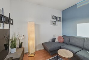 Living area - Apartment close to the city center for short- or long-term rental (Nordland)